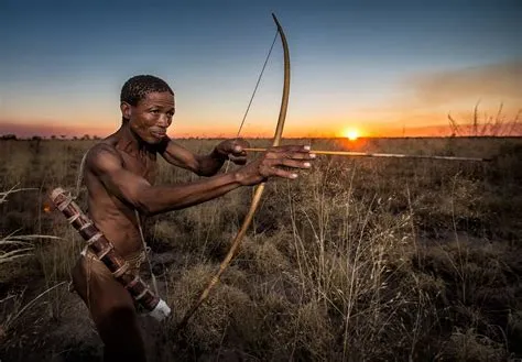 The San People Hunting Springbok -  A Vibrant Celebration of Life and the Timeless Struggle for Survival!