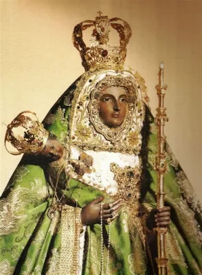 The Virgin of Candelaria Adorned with Golden Threads and Regal Purple Robes - A Baroque Masterpiece by Cristóbal de Rojas y Sandoval